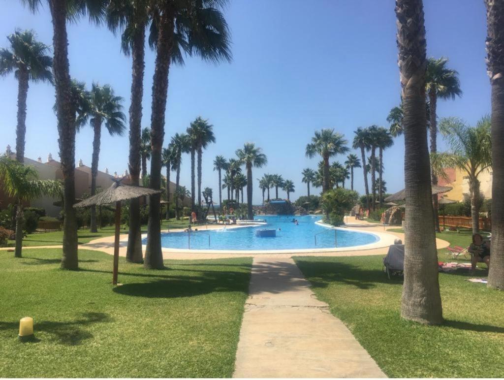 Estupendo Apartamento Urbanizacion Jardines De Zahara. Zahara De Los Atunes Extérieur photo